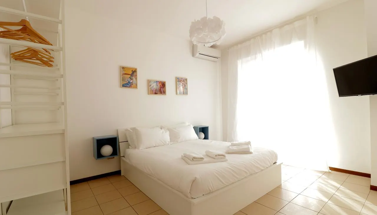 Italianway-Bergognone 47 Flat Apartment Milan Italy